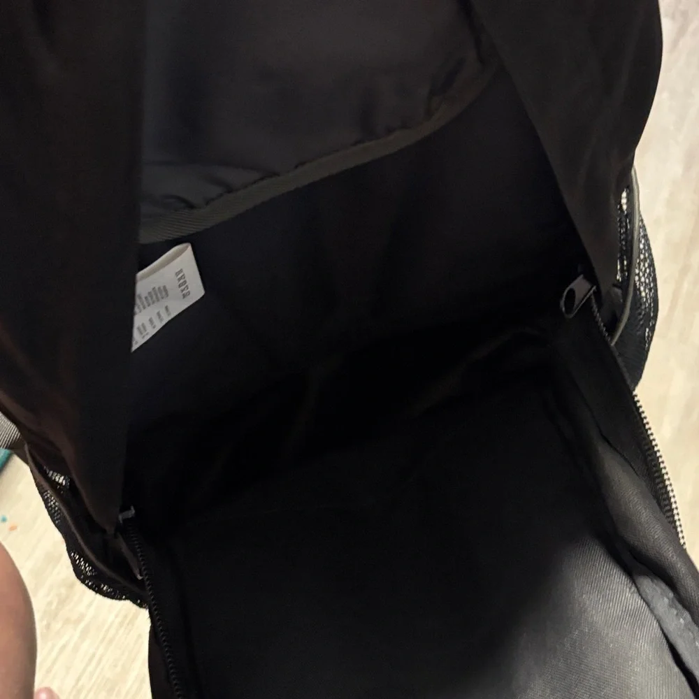 Vango Vector 25L Rucksack - Picture 2 of 3